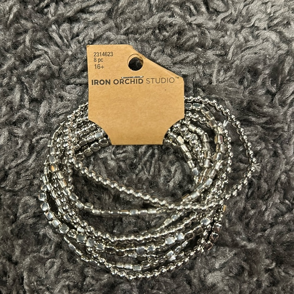Iron orchid 8 stretchable bracelet set